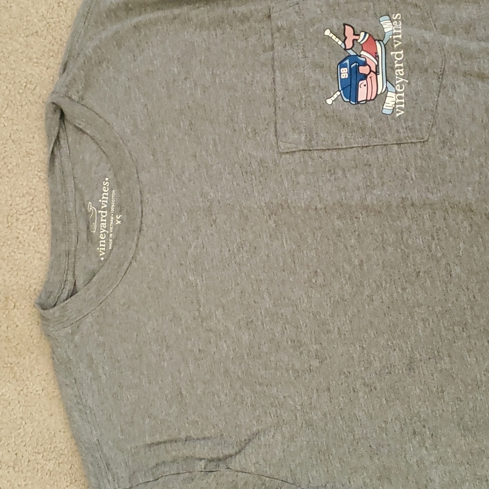 Vineyard Vines long sleeve hockey whale